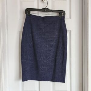 Ann Taylor Navy Grid Print Pencil Skirt in size 0